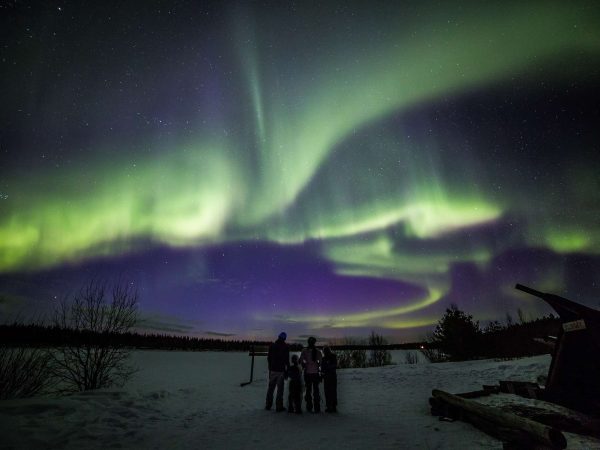 Campamento Aurora y Cena a Fuego Abierto
