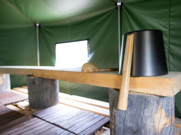 Experiencia Privada de Sauna en Tienda en Verano y Otoño