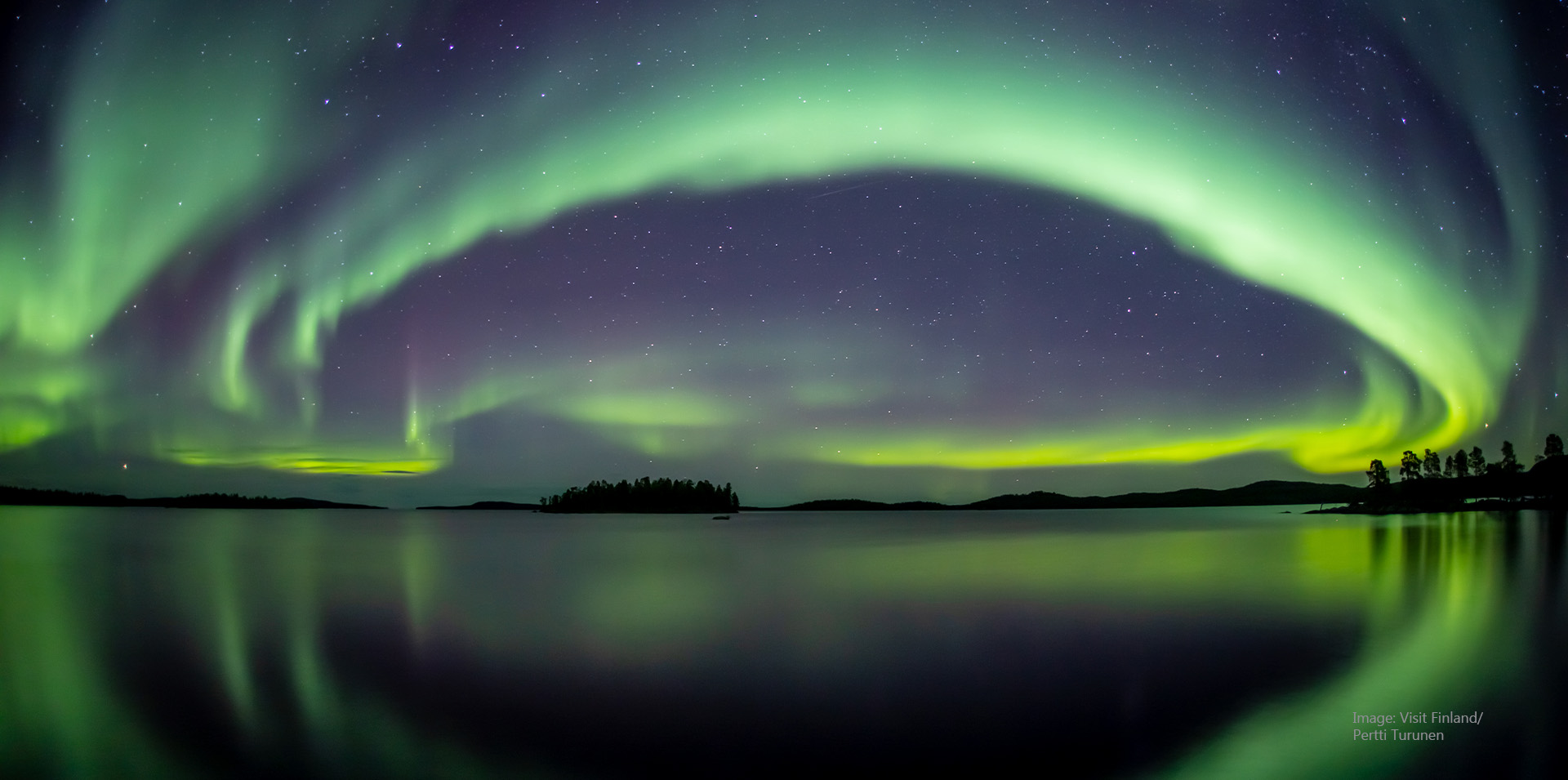 Northern Lights at Nanguniemi, Inarijärvi. Image: Visit Finland/Pertti Turunen